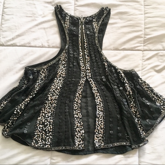 Urban Outfitters Top - Picture 2 of 8